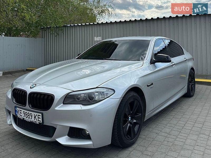 BMW 5 Series 2012