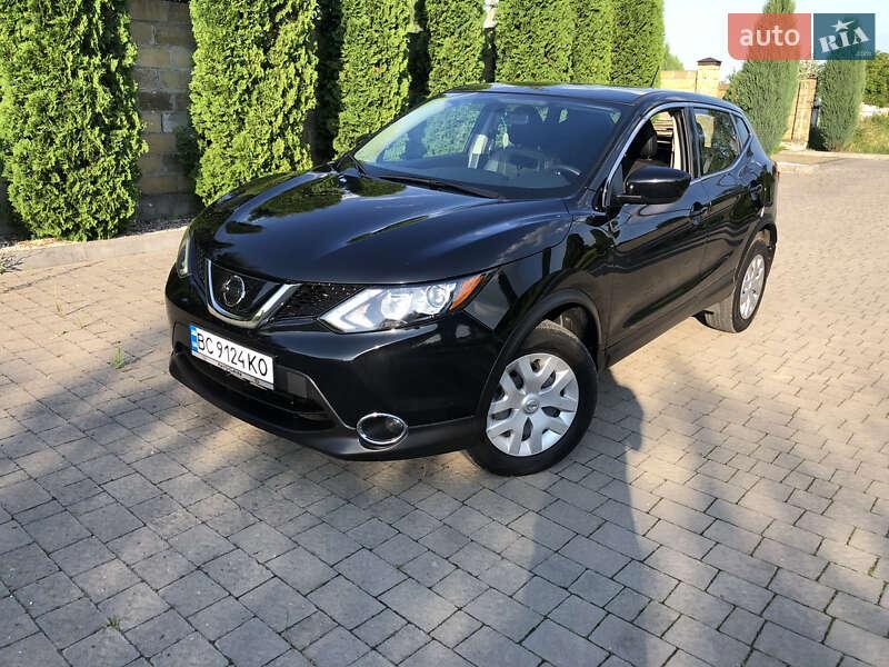 Nissan Rogue Sport 2018