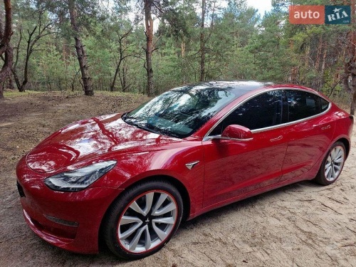Tesla Model 3 2018