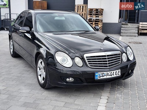 Mercedes-Benz E-Class 2008