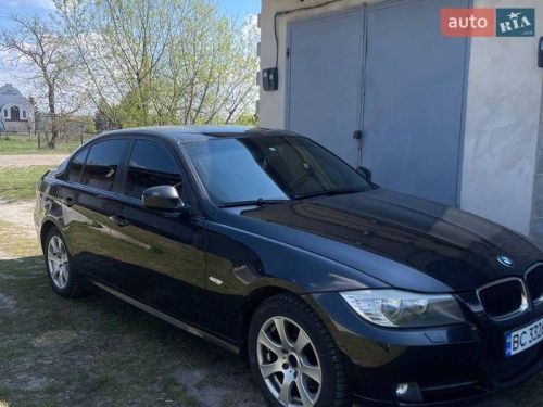 BMW 3 Series 2009