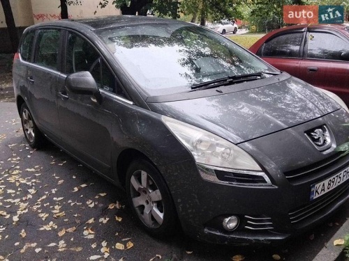 Peugeot 5008 2010