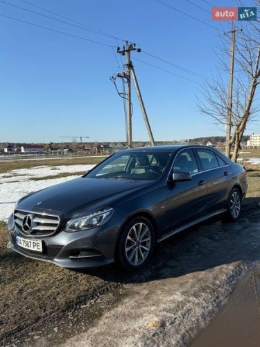 Mercedes-Benz E-Class 2013