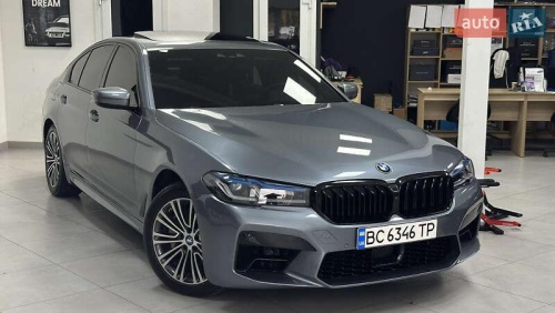 BMW 5 Series 2019