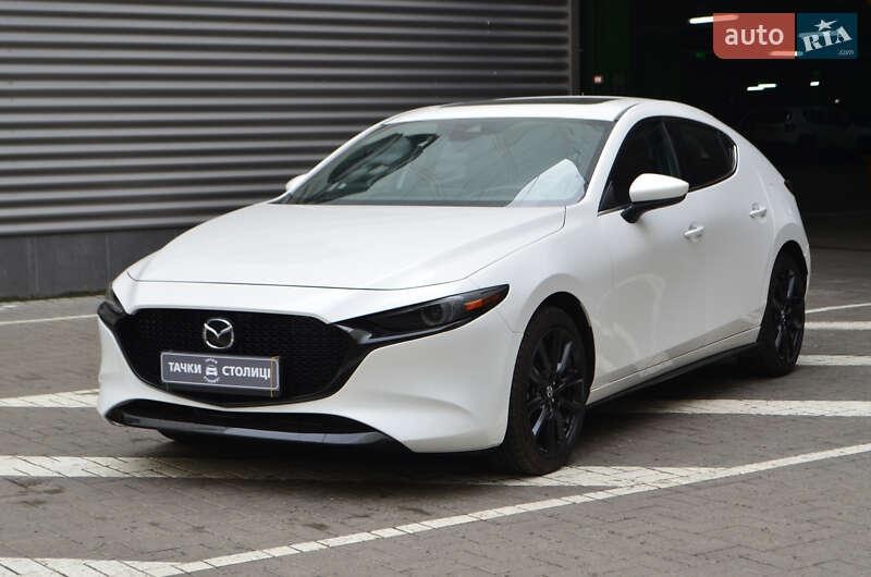 Mazda 3 2021