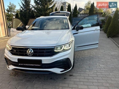 Volkswagen Tiguan 2021