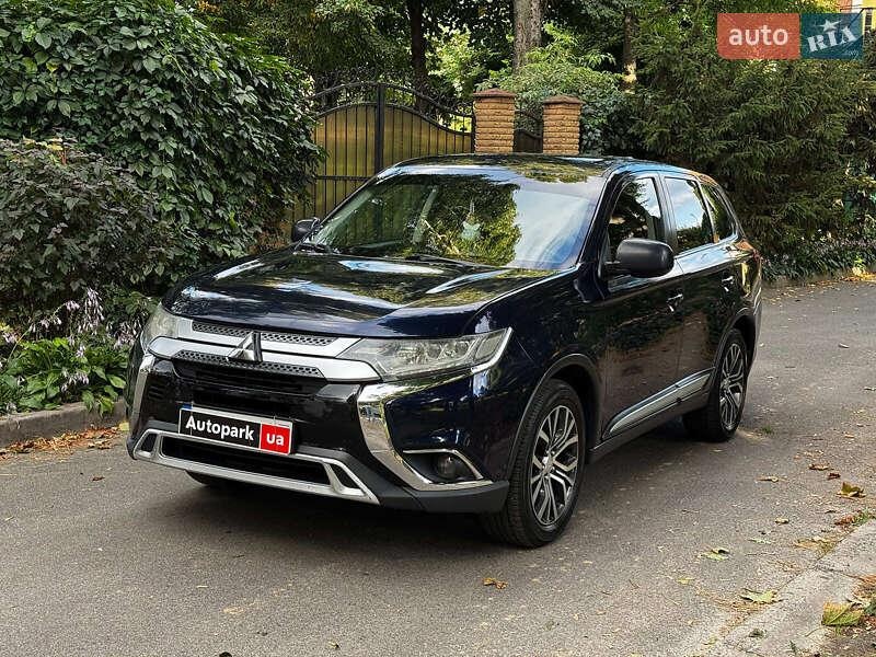 Mitsubishi Outlander 2017