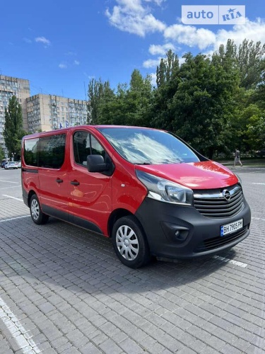 Opel Vivaro 2015