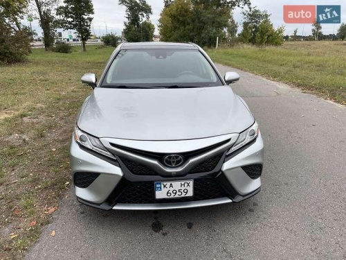 Toyota Camry 2020