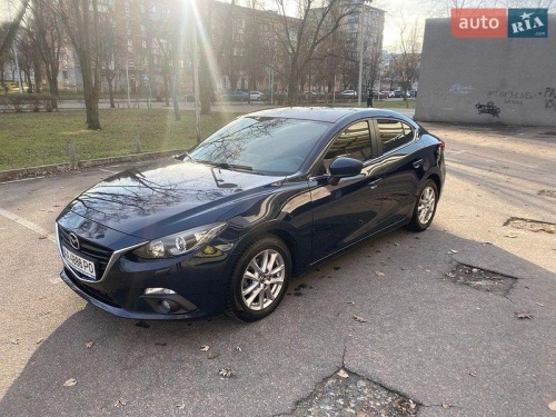 Mazda 3 2015