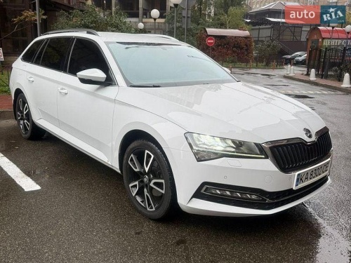 Skoda Superb 2021