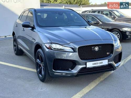 Jaguar F-Pace 2018