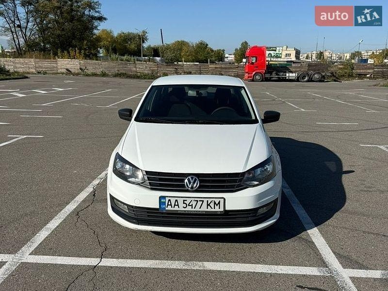 Volkswagen Polo 2016