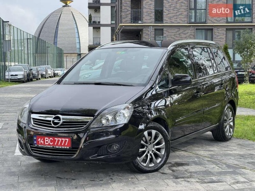 Opel Zafira 2011