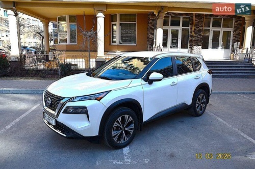 Nissan Rogue 2023
