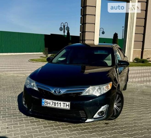 Toyota Camry 2014