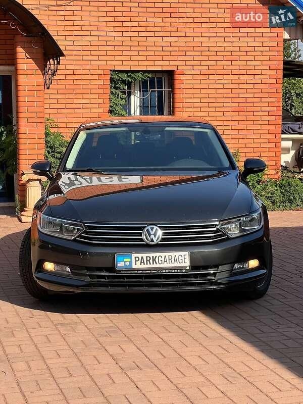 Volkswagen Passat 2019