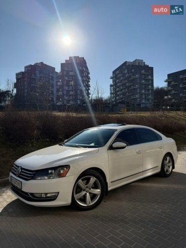 Volkswagen Passat 2011