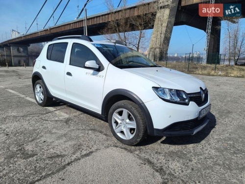 Renault Sandero StepWay 2016