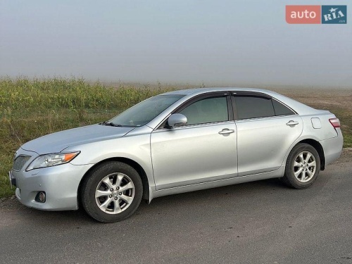 Toyota Camry 2010