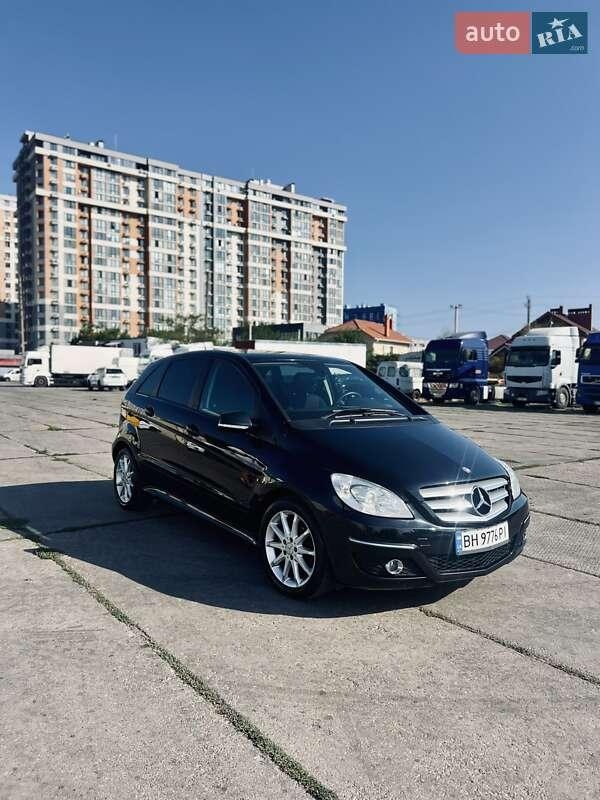 Mercedes-Benz B-Class 2010