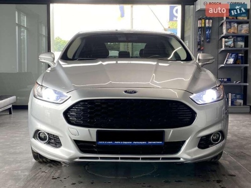 Ford Fusion 2015