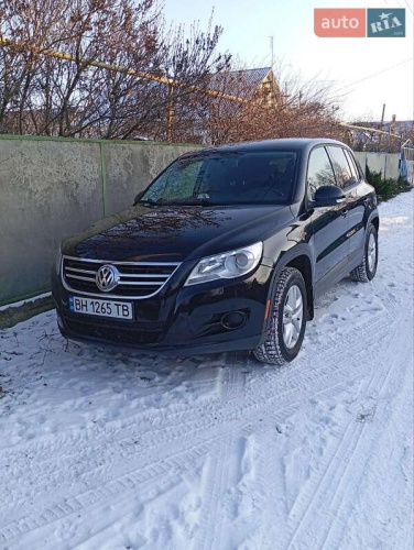 Volkswagen Tiguan 2011