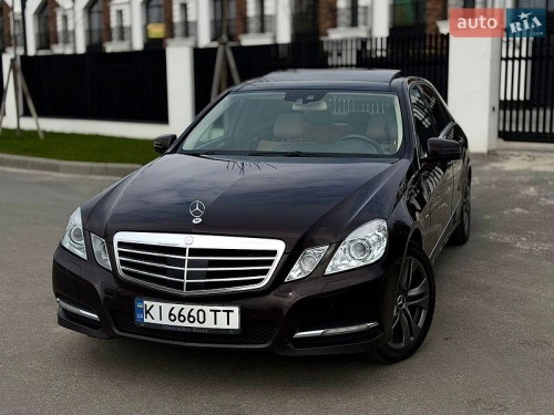 Mercedes-Benz E-Class 2011