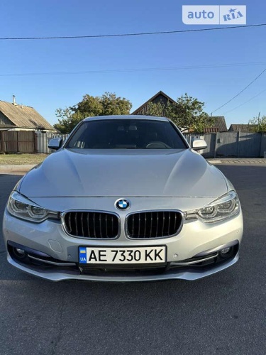 BMW 3 Series 2017