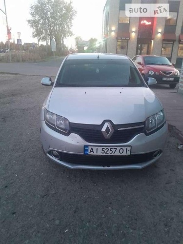 Renault Logan 2013