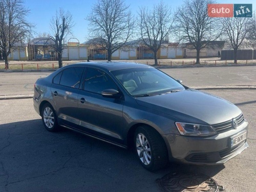 Volkswagen Jetta 2011