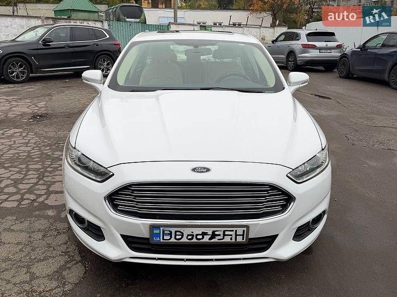 Ford Fusion 2015