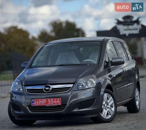 Opel Zafira 2010