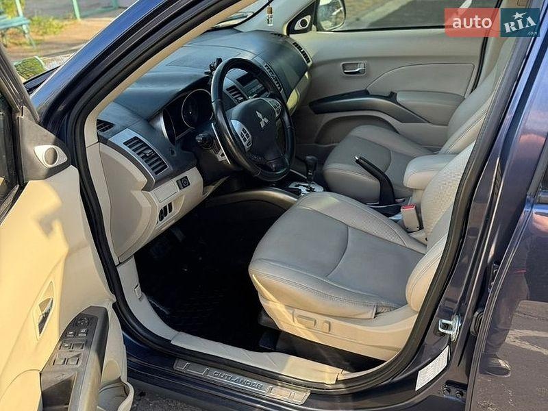 Mitsubishi Outlander 2008
