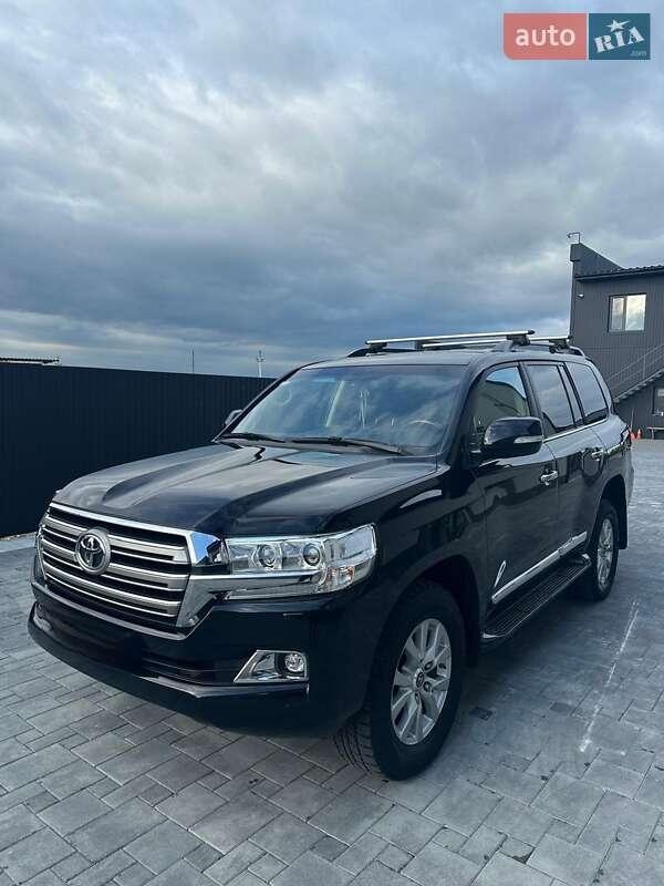 Toyota Land Cruiser 2021