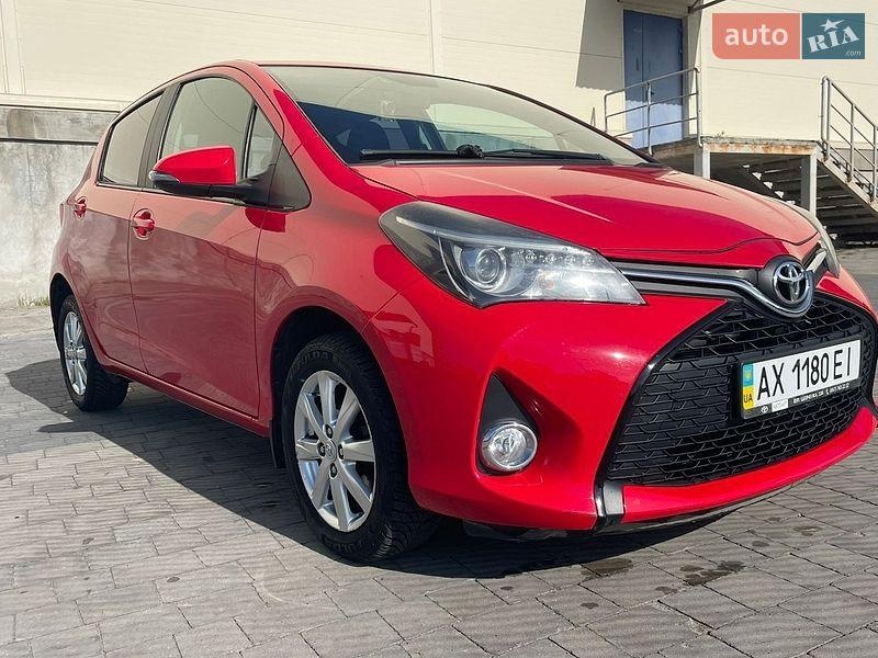 Toyota Yaris 2015