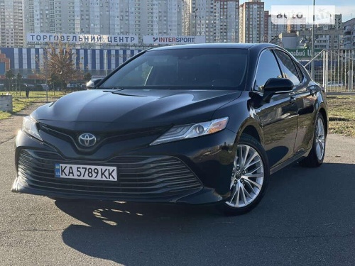 Toyota Camry 2017