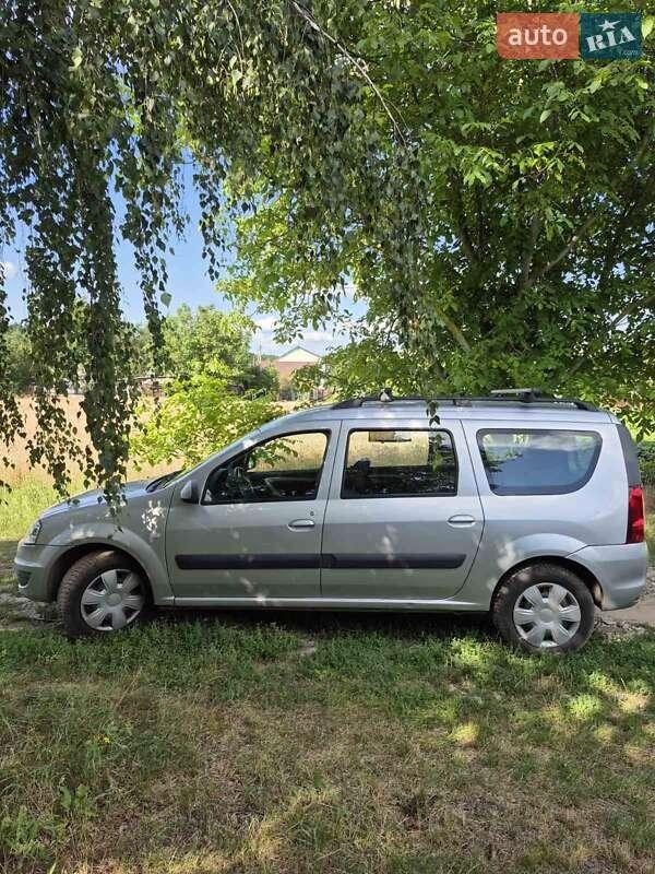 Dacia Logan MCV 2011