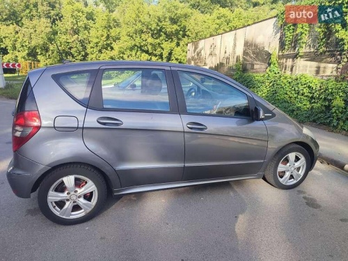 Mercedes-Benz A-Class 2010