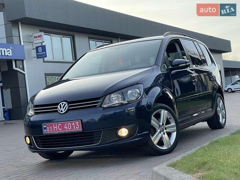 Volkswagen Touran 2011