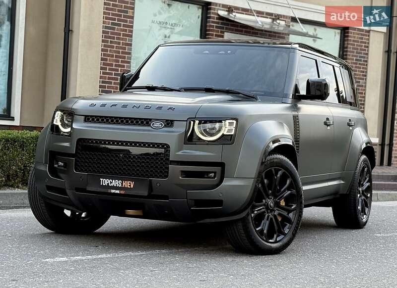 Land Rover Defender 2025