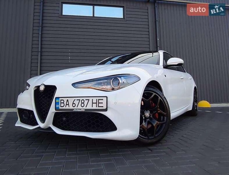 Alfa Romeo Giulia 2022
