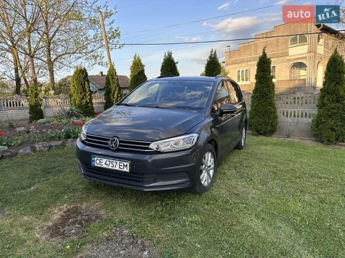 Volkswagen Touran 2016