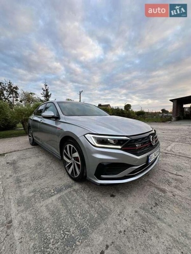 Volkswagen Jetta 2019