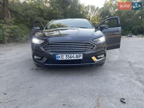 Ford Fusion 2016