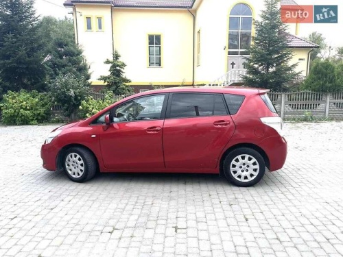 Toyota Verso 2011