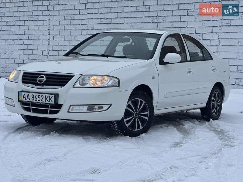 Nissan Almera 2012