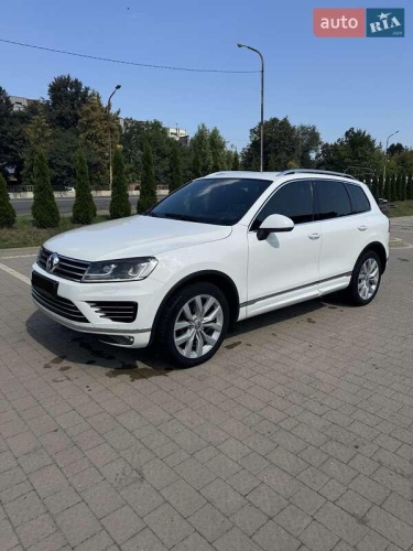 Volkswagen Touareg 2015