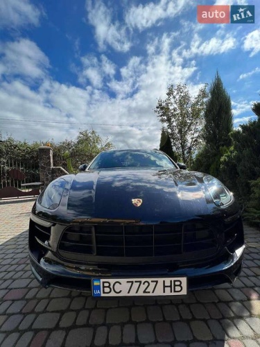 Porsche Macan 2015