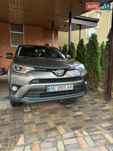 Toyota RAV4 2016
